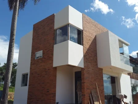 EDIFICIO ETHERNIA